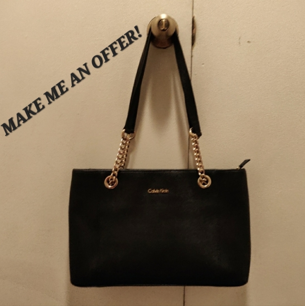 Calvin Klein Handbag - Picture 2 of 12